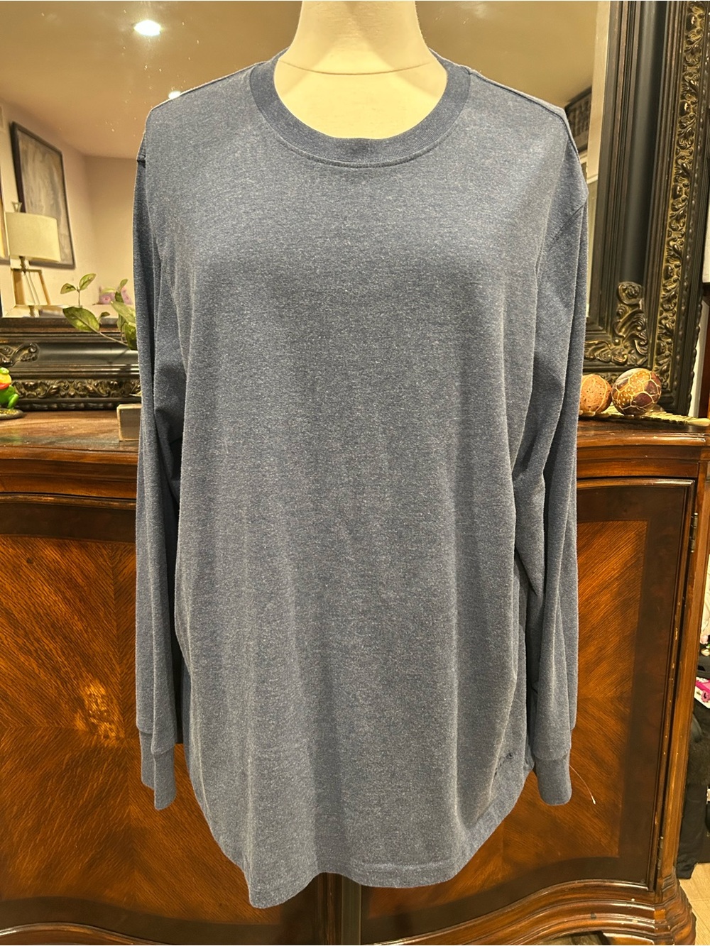 Eddie Bauer Long-Sleeve Crewneck Tee in Heather Blue